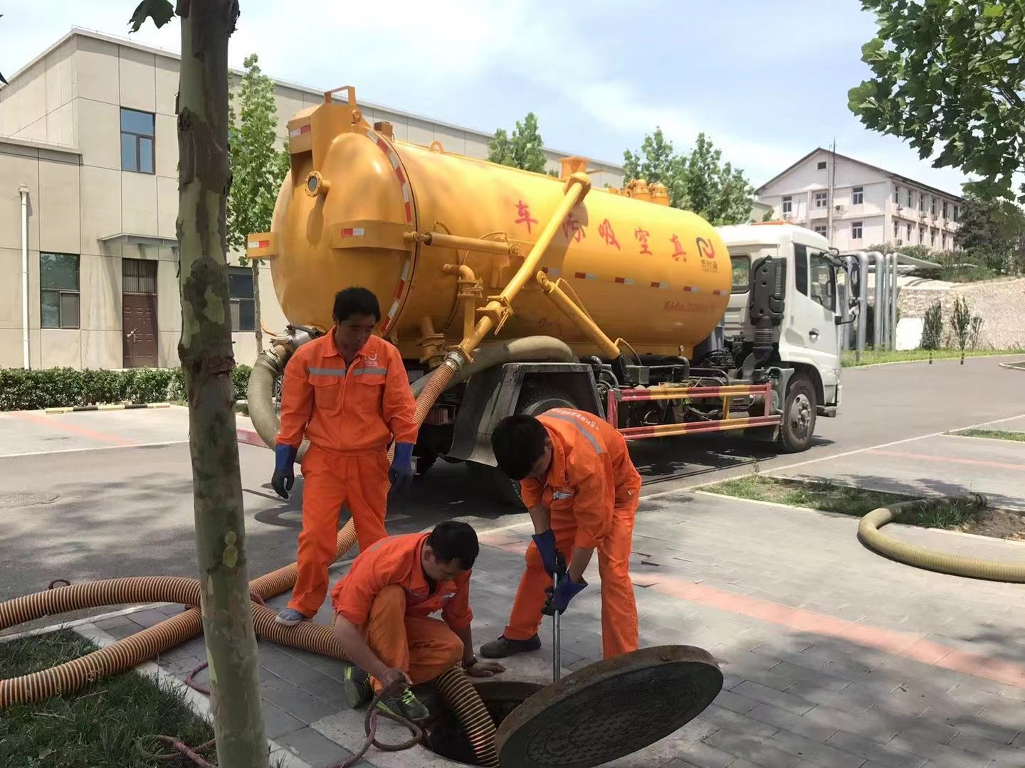 农安化粪池清理与5-8吨吸粪车施工效率分析